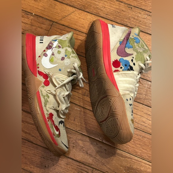 Nike Kyrie 5 x Bandulu Embroidered Splatters 2019 Mens Size 7Y Basketball